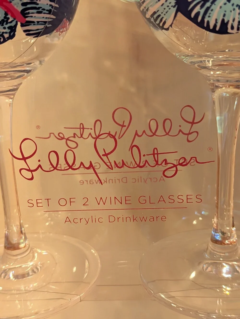 NWT Lilly Pulitzer Set Of 2 Acrylic Wine Glasses pattern  